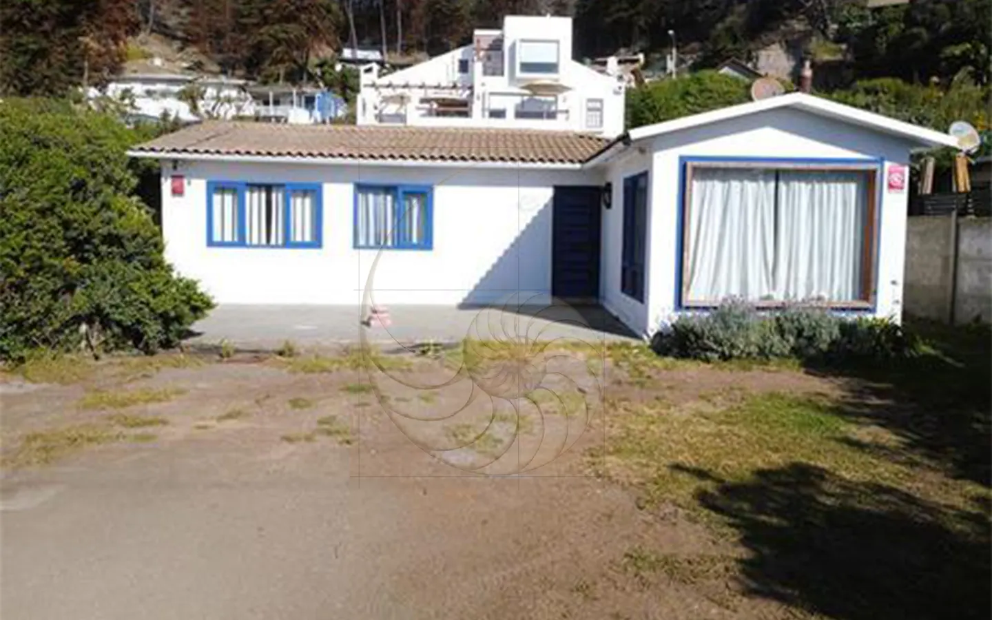 Caracola Propiedades linda casa en venta frente a playa los pocitos6