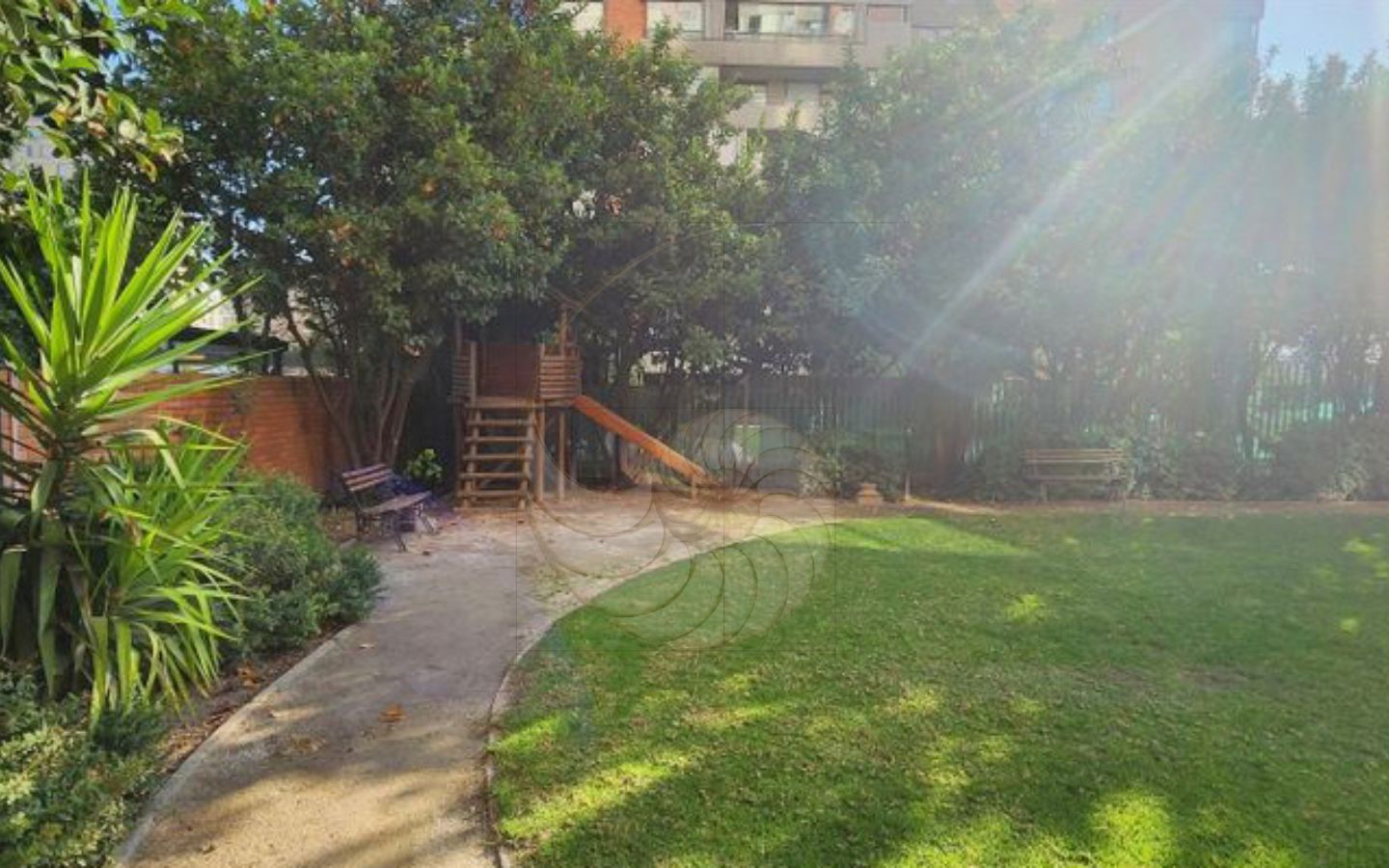 Caracola Propiedades Departamento en Venta en Los Dominicos 12